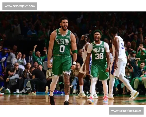 全场为王荣耀加冕之夜见证巅峰对决与荣耀时刻 全场为王荣耀加冕之夜见证巅峰对决与荣耀时刻